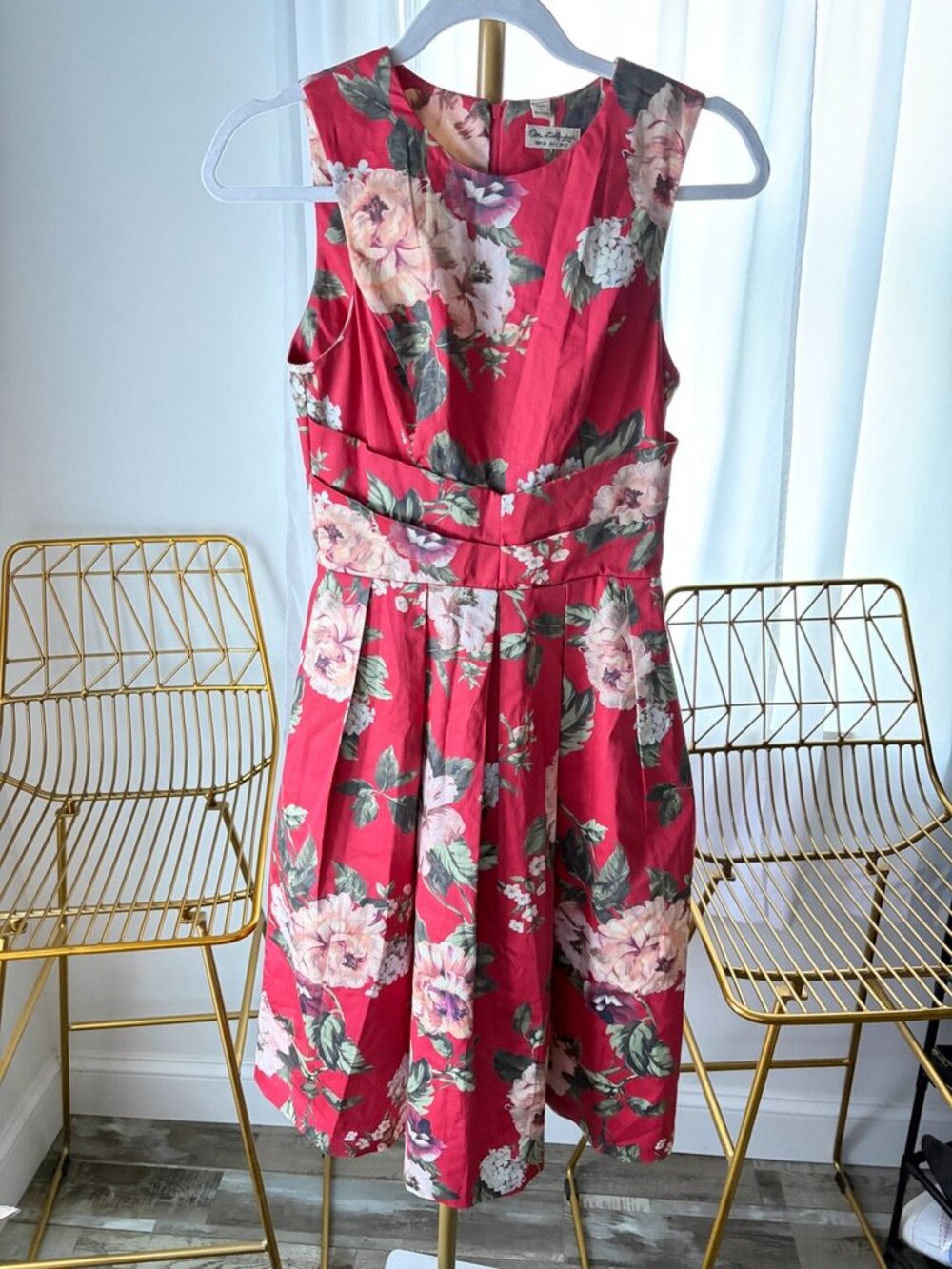 Miss Selfridge Floral Fit & Flare Dress Watermelon Pink Pleated Rose Party 2 EUC